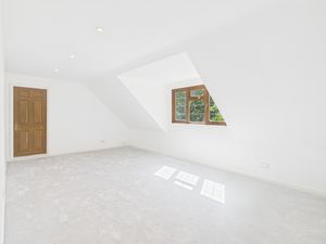 Bedroom 4- click for photo gallery